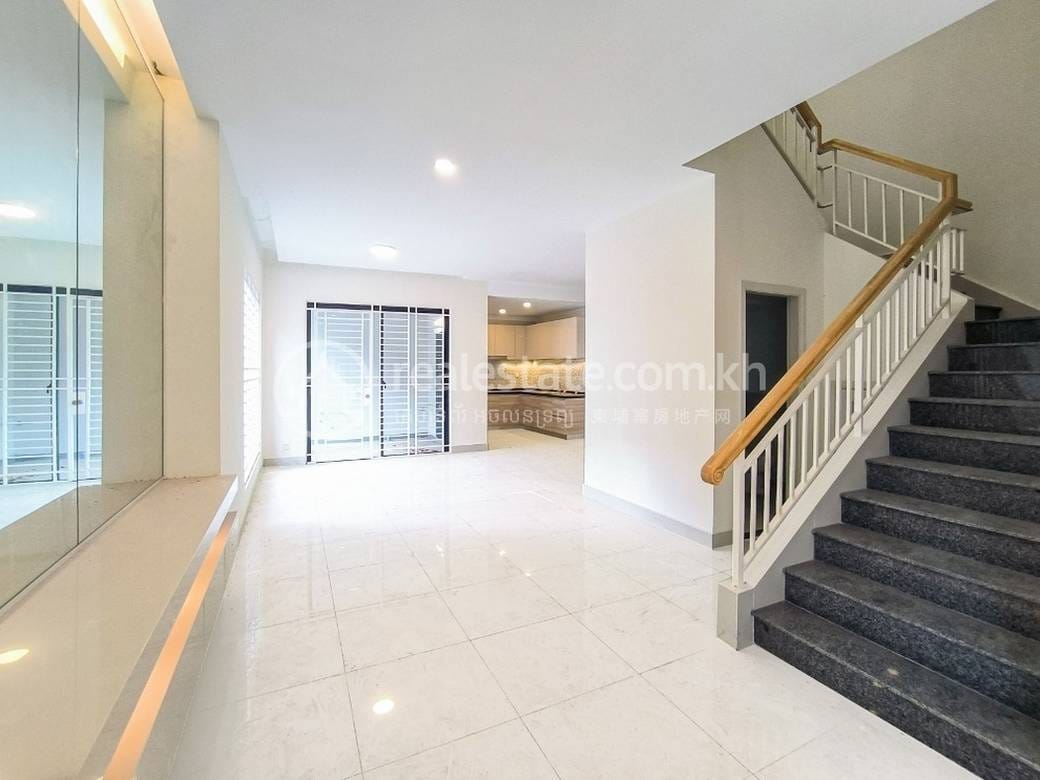 Borey Peng Huoth: The Star Platinum Eco Melody | Dvojvila Na prodej in Chbar Ampov $380,000