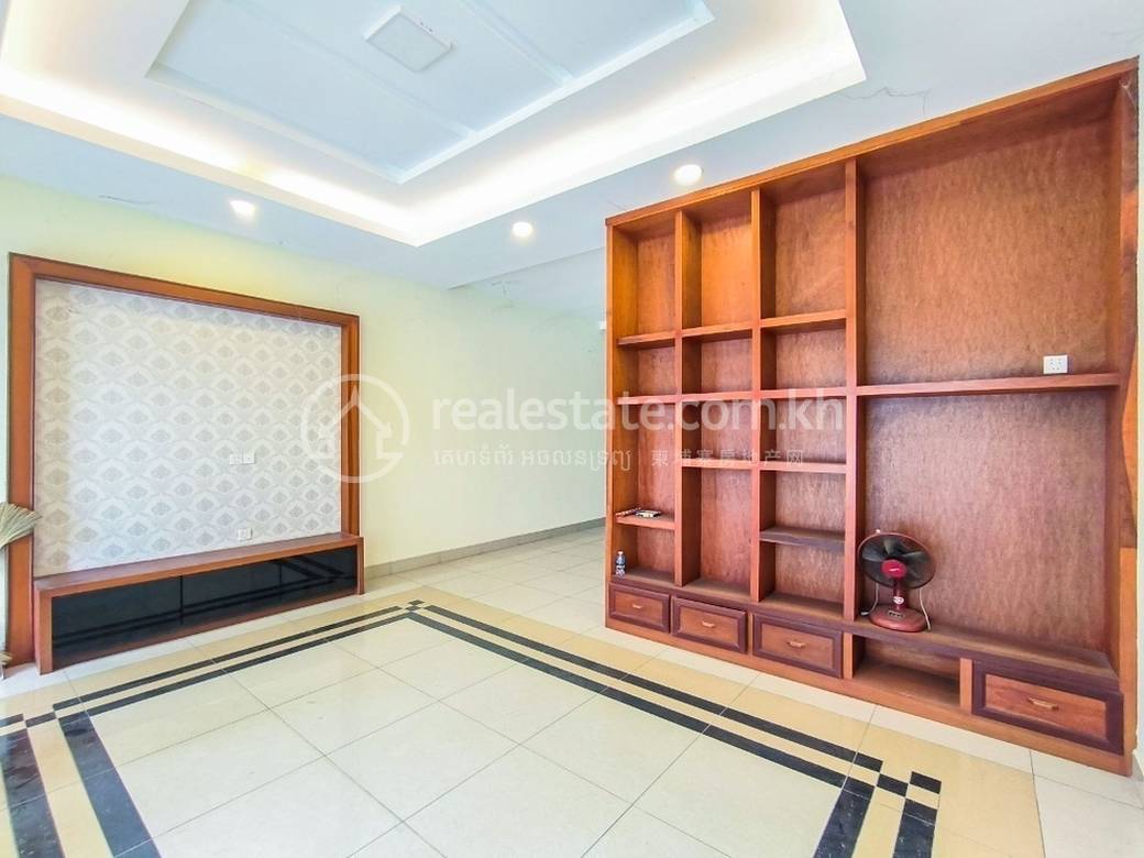Řadový dům Na prodej in Chaom Chau, Por Sen Chey, Phnom Penh