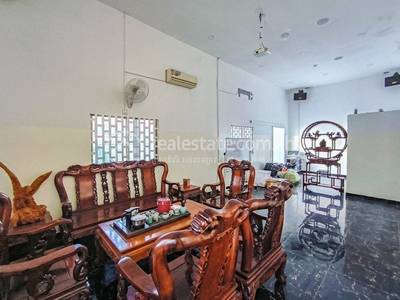 Phsar Daeum Kor, Toul Kork, Phnom Penh