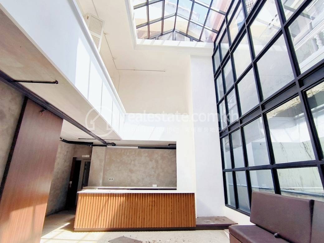 BKK 1 BKK 1에 있는 House and lot 임대