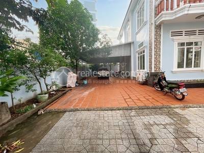 House and lot For Rent with 2 Parking Space