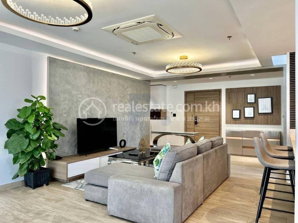 Apartment For Rent with 1 Parking Space