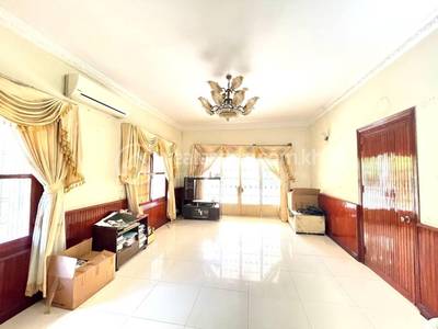 Villa For Rent in Boeng Keng Kang $5,500