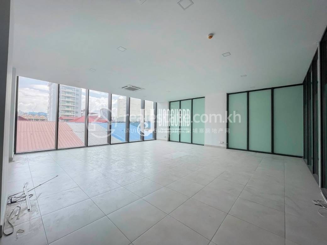 Offices For Rent in Boeng Keng Kang $924