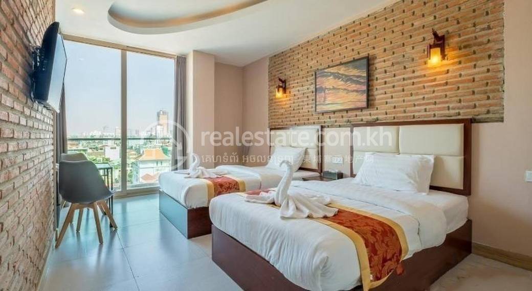 $13,000 Hotel