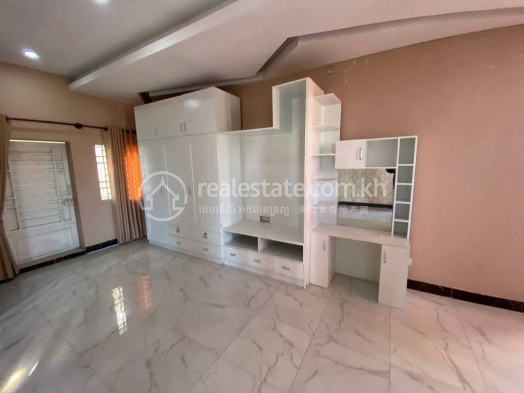 Meanchey别墅出售，价格$580,000