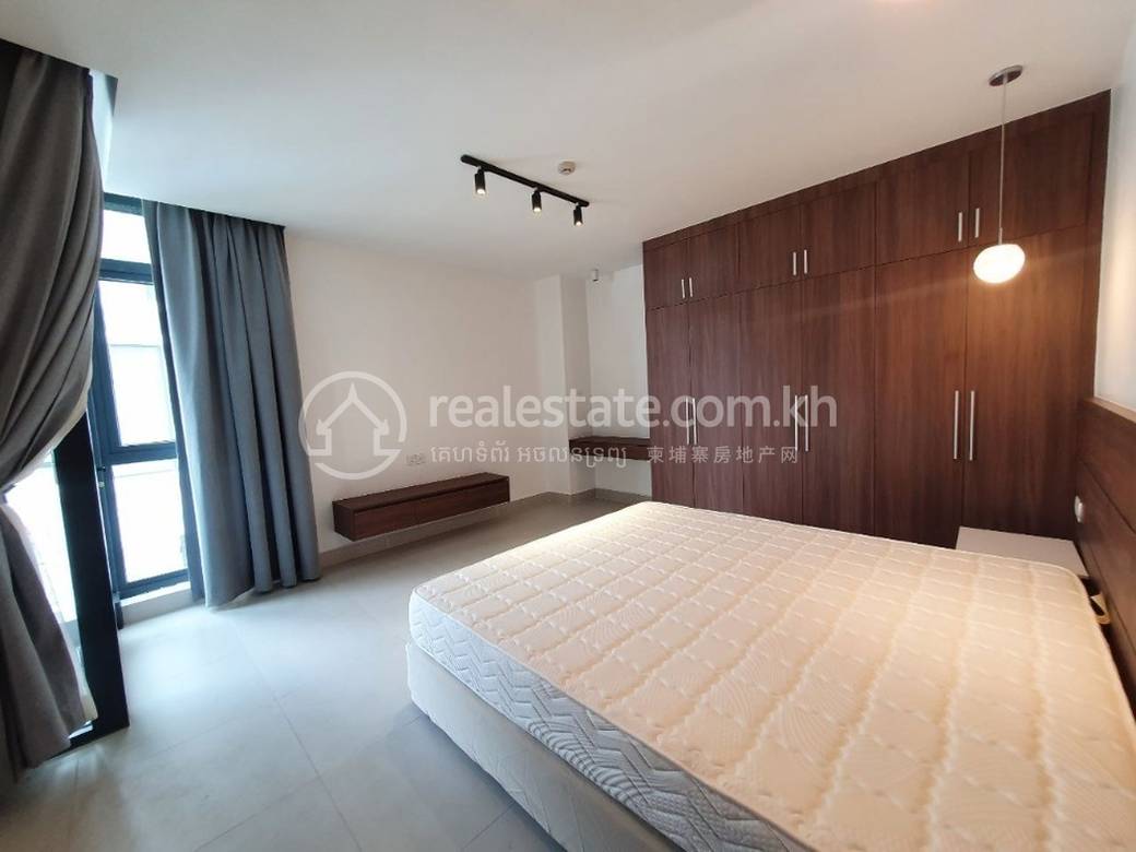 อพาร์ทเม้นท์ สำหรับเช่า 3 ห้องนอน ราคา $2,800