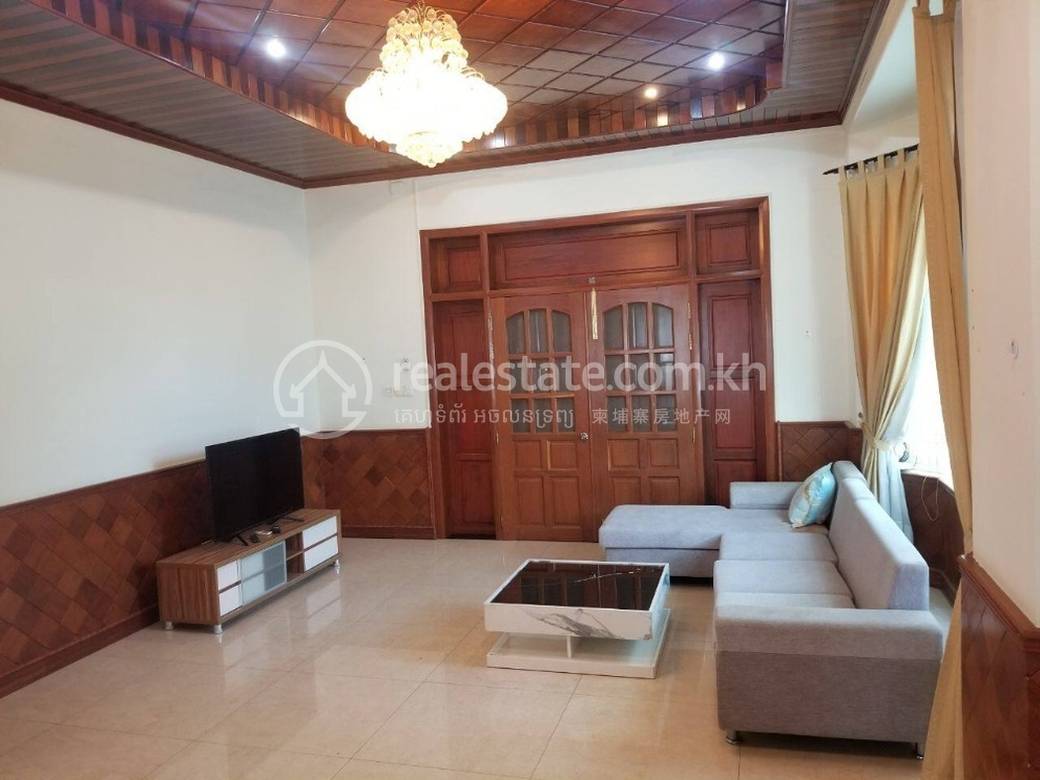 Chamkarmon别墅出租，价格$3,500
