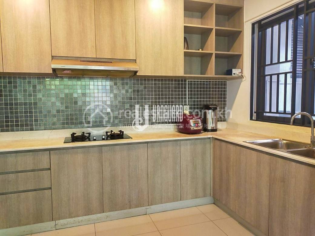 Twin Villa For Sale & Rent in Chrang Chamres I, Russey Keo, Phnom Penh