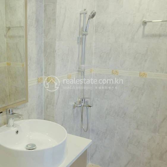Chroy Changvar Condo For Sale in Chroy Changvar