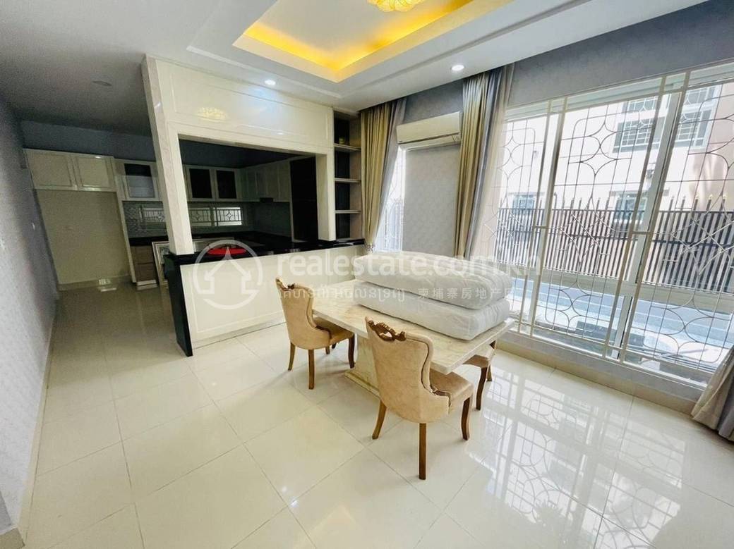 Chbar Ampov에 있는 별장 임대 $3,800
