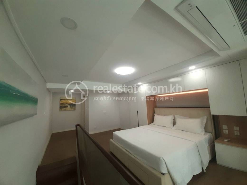 Apartment For Rent with 2 Parking Space