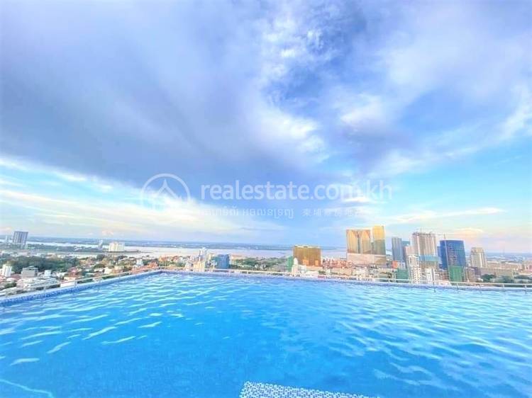 M Residence