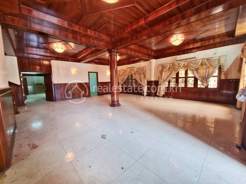 Villa À louer à BKK 1, Boeng Keng Kang, Phnom Penh