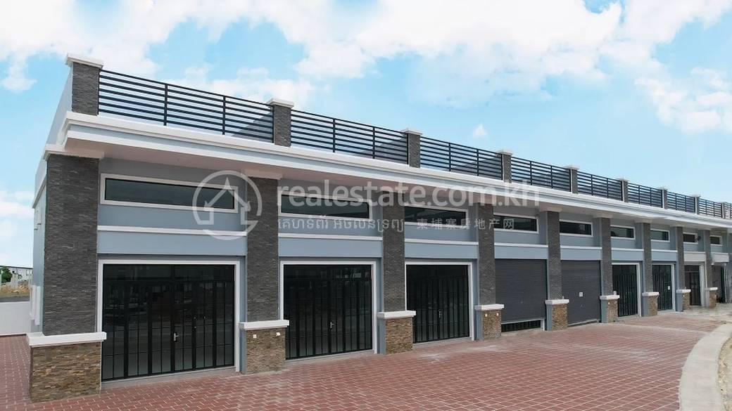 Borey Williams | $115,000 Maison-boutique