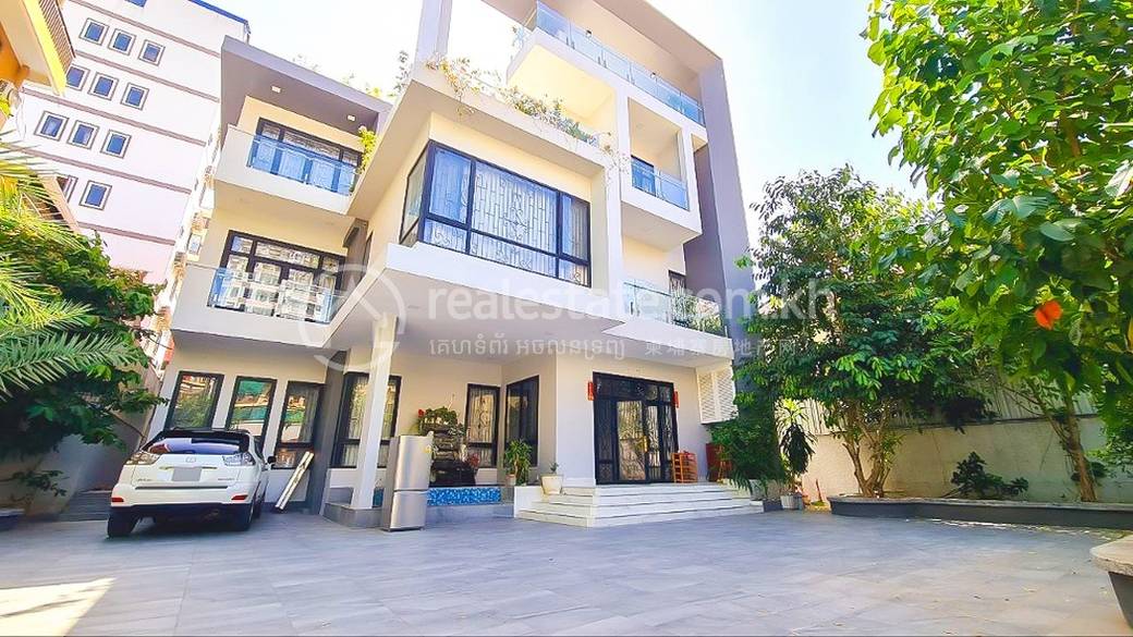 Modern Villa for sale