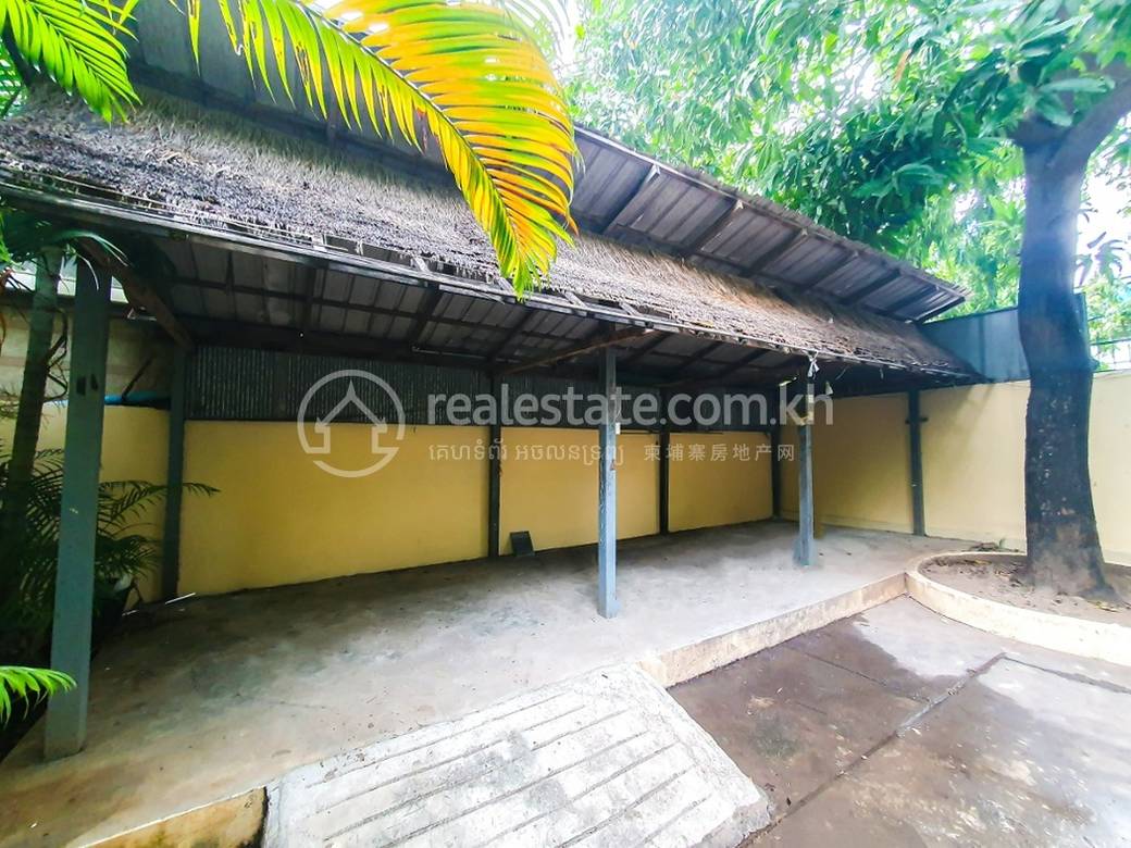 Villa À louer à, Srah Chak, Daun Penh, Phnom Penh