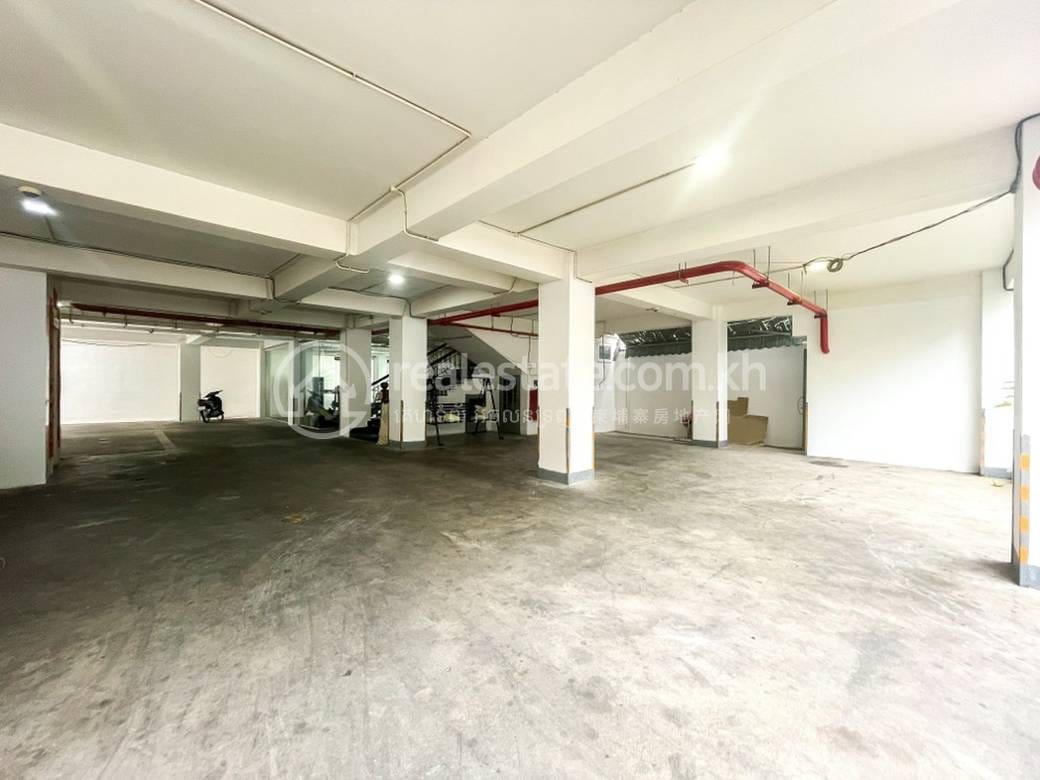 Budova K pronájmu in Boeng Keng Kang $26,000