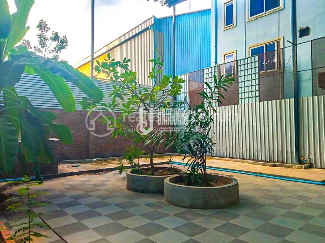 Chbar AmpovCommercialShophouse出租，位于Chbar Ampov