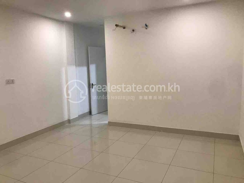 Shophouse For Sale & Rent in 6A 6, Preaek Lieb, Chroy Changvar, Phnom Penh