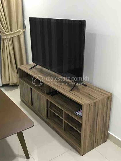Modern Peak Apartment