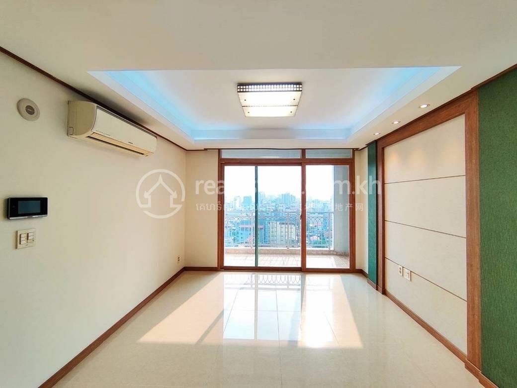 De Castle Royal Condominium | Condo Na prodej in BKK 1, Boeng Keng Kang, Phnom Penh