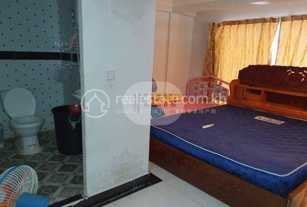 ផ្ទះល្វែង សំរាប់លក់ នៅ, ពងទឹក, ដង្កោរ, ភ្នំពេញ