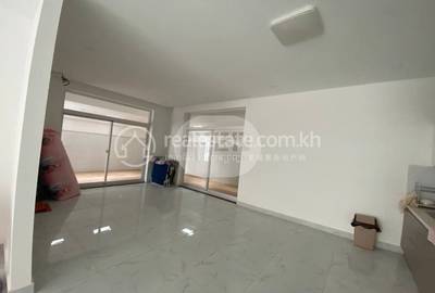  , Preaek Ta Sek, Chroy Changvar, Phnom Penh