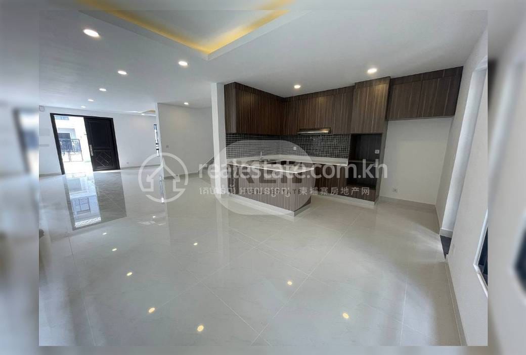 Maison en rangée À vendre à, Preaek Lieb, Chroy Changvar, Phnom Penh
