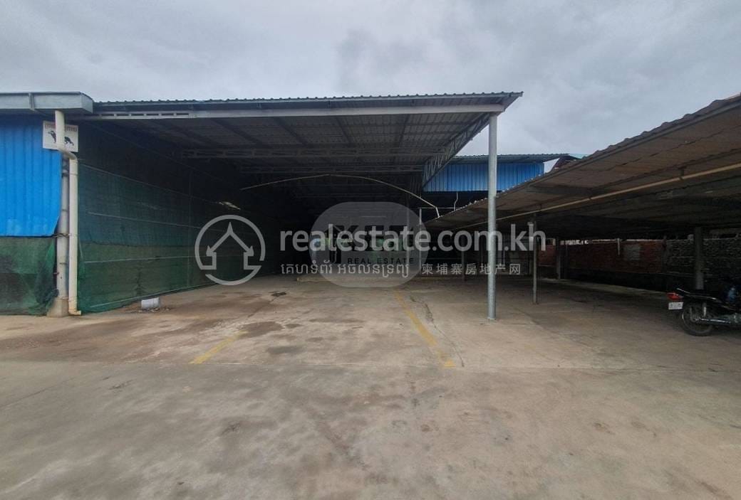 5,500 sqm Land Size Sklad K pronájmu for $24,000