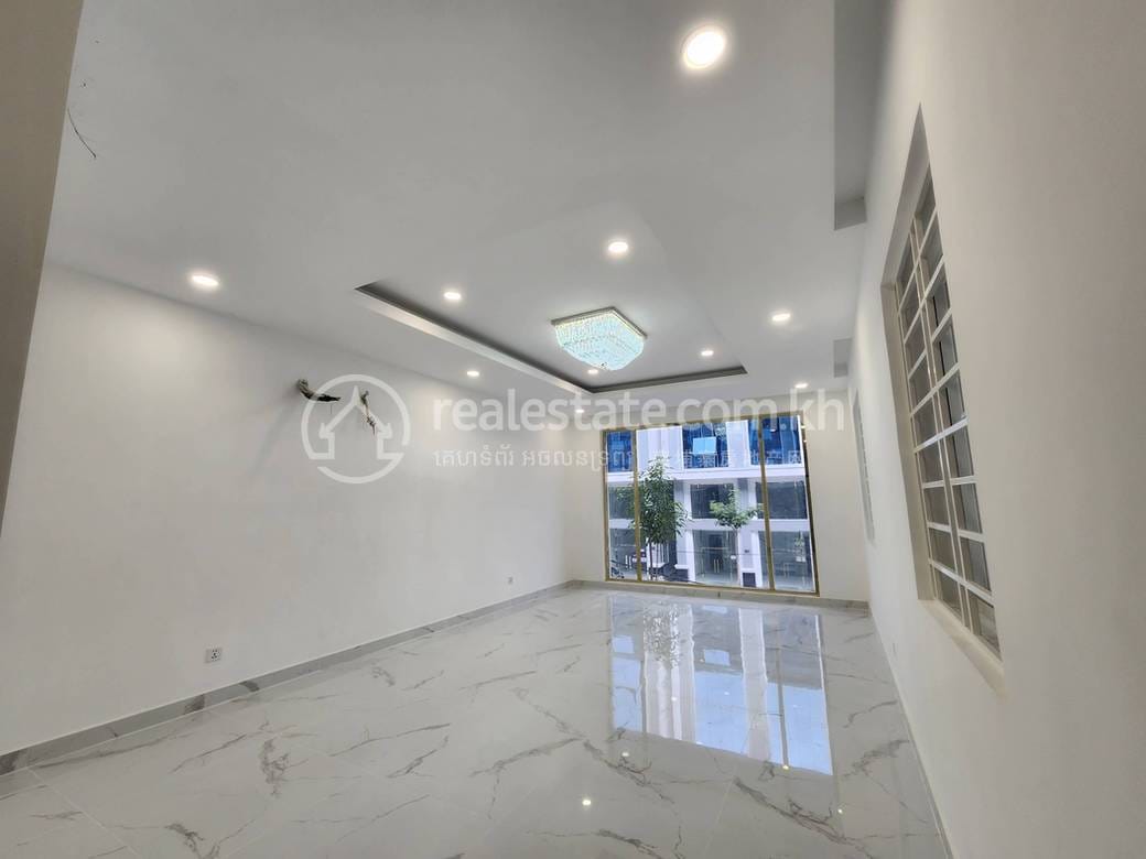 Borey Vimean Phnom Penh | 带2个停车位的店屋出租