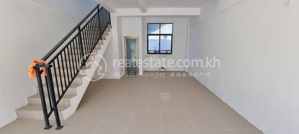 Budynek For Sale & Rent w Kaoh Thum $3,144,000