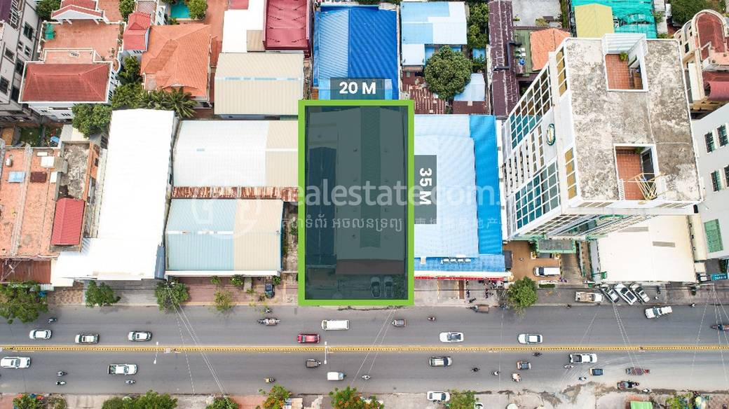 ឃ្លាំង សំរាប់លក់ នៅChamkarmon តម្លៃ $2,900,000