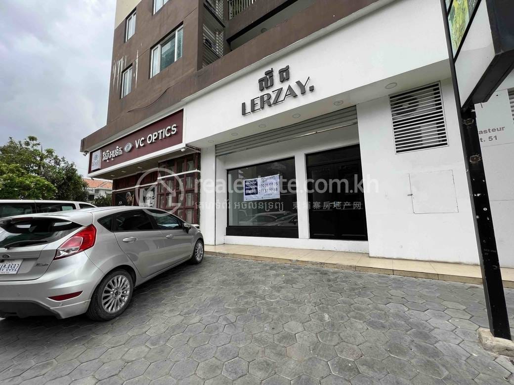 Eastland Hotel and Apartment | Shophouse K pronájmu in Daun Penh $250