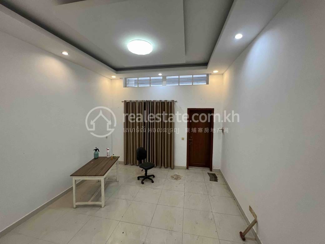 Chrang Chamres I ลิงก์เฮ้าส์ For Sale & Rent ใน Chrang Chamres I