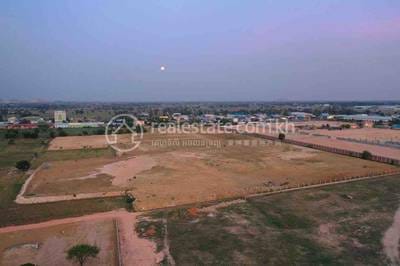60,000 sqm Land Size Pozemky K pronájmu for Na dotaz