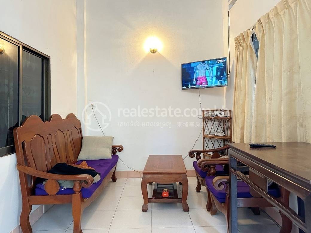 Apartment For Rent in Chey Chumneah, Daun Penh, Phnom Penh