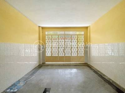 Phsar Thmei III, Daun Penh, พนมเปญ