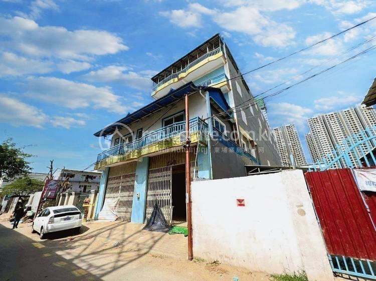 ចាក់អង្រែលើ, មានជ័យ, ភ្នំពេញ