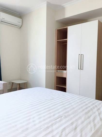 $1,000 Condo