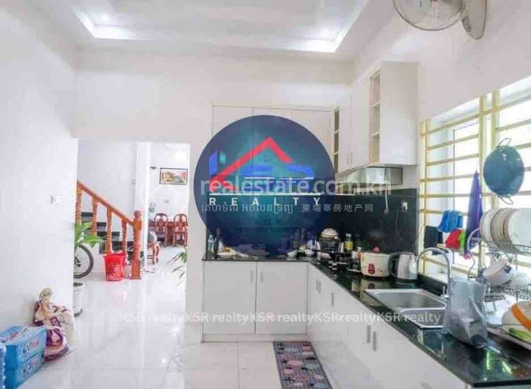 House and lot สำหรับขาย ใน ផ្លូវជាតិលេខ៦, สลากราม, เสียมเรียบ, เสียมเรียบ