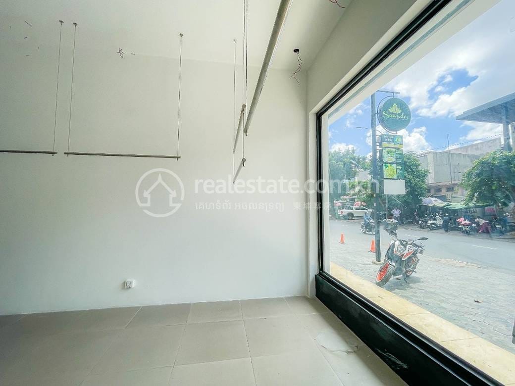 Shophouse K pronájmu in Daun Penh $2,500
