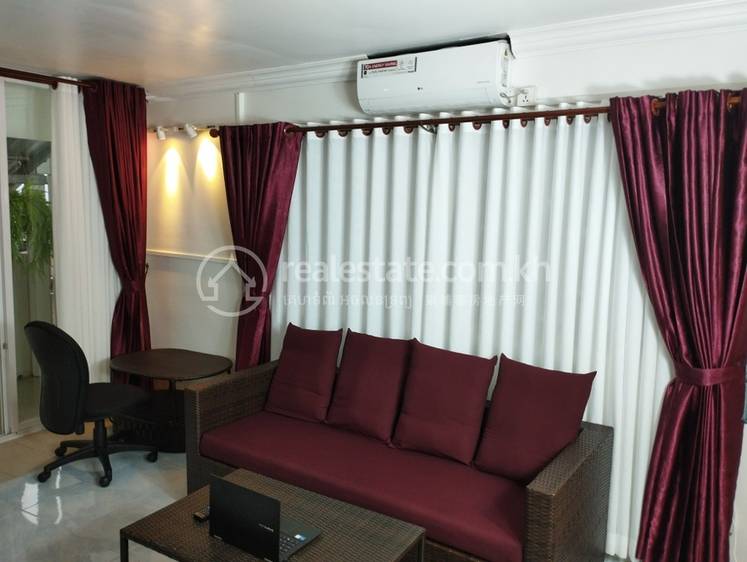 Condo Na wynajem w 7 Makara $300