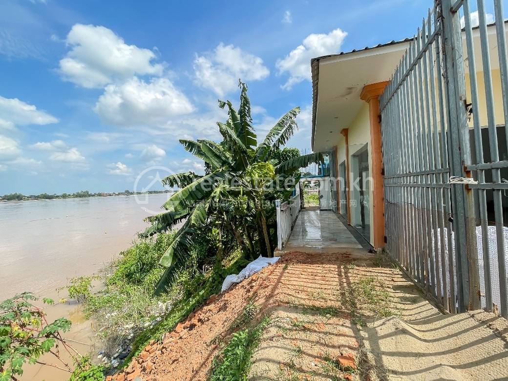 Villa À louer à Chroy Changvar $3,000