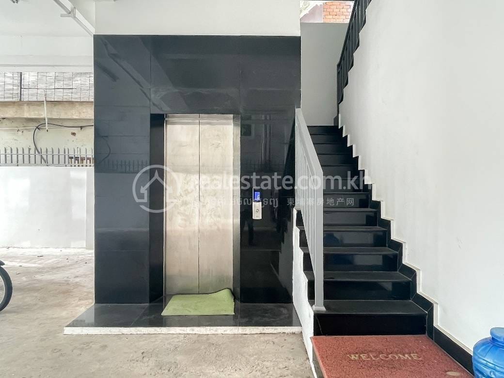 Chamkarmon建筑出售，价格$3,700,000