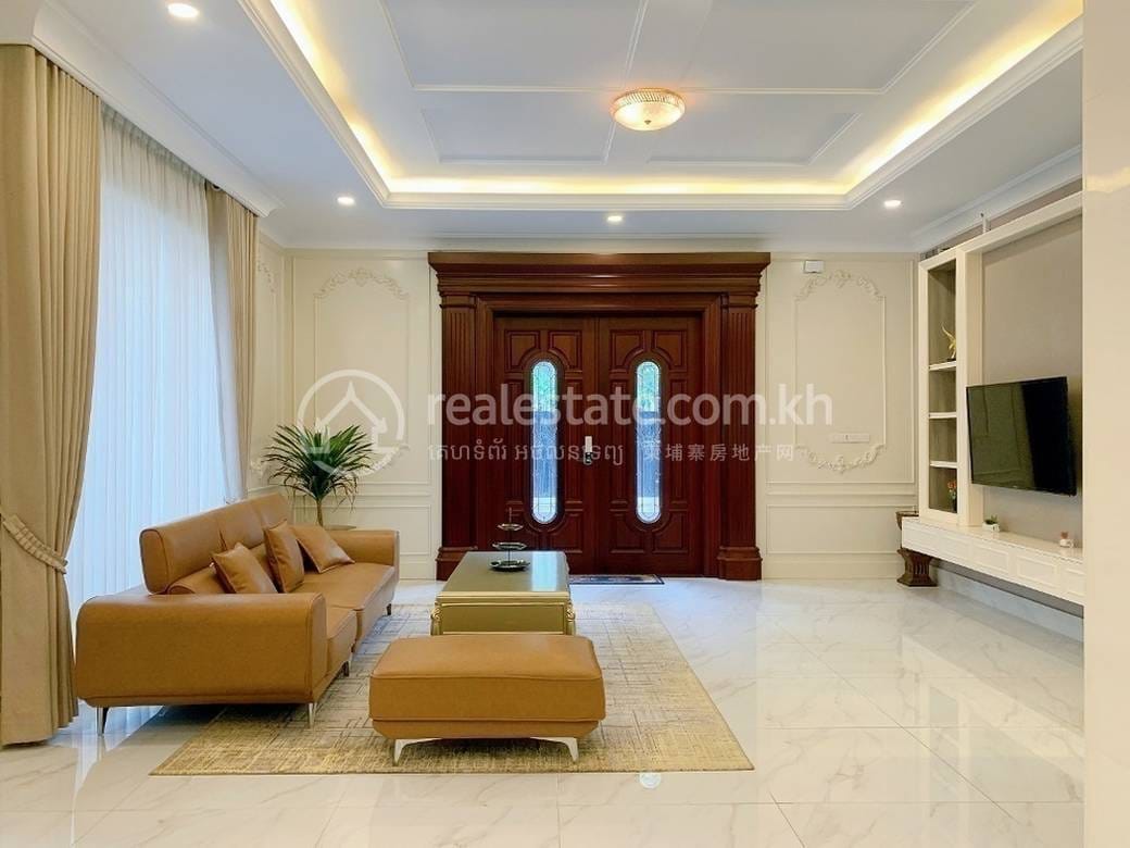 วิลล่า สำหรับเช่า ใน Chbar Ampov $6,500