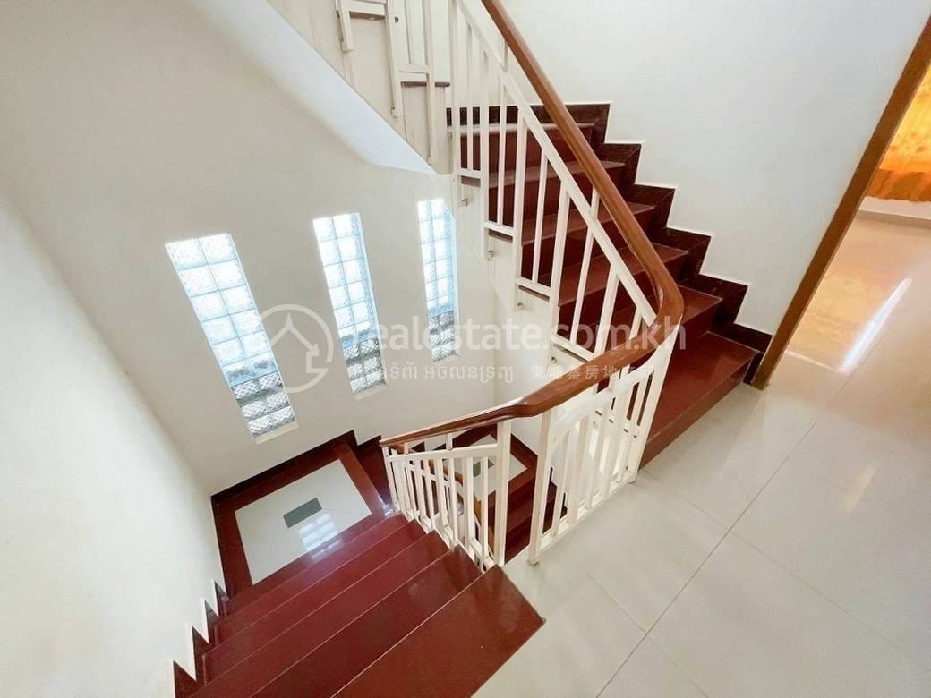 Borey Peng Huoth: The Star Platinum | Nirouth Dvojvila For Sale & Rent in Nirouth