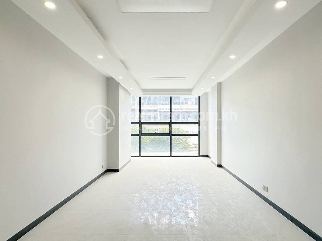7 Makara店屋For Sale & Rent，价格$1,200,000