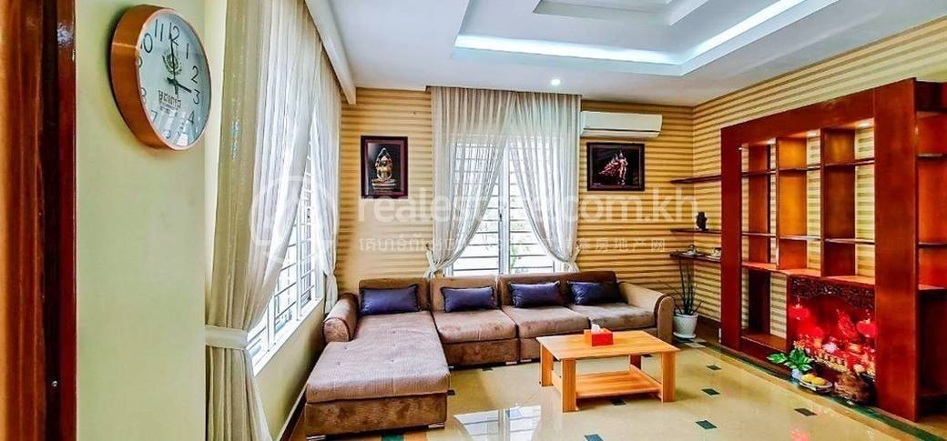Borey Peng Huoth: The Star Platinum | Dvojvila K pronájmu in Chbar Ampov $1,300
