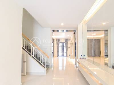 Borey Peng Huoth: The Star Platinum Eco Delta